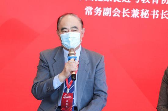 中国健康促进与教育协会常务副会长兼秘书长黄泽民