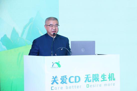 现场图片:朱军教授致辞