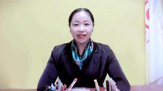 中华儿童文化艺术促进会驻会副秘书长郑媛致辞