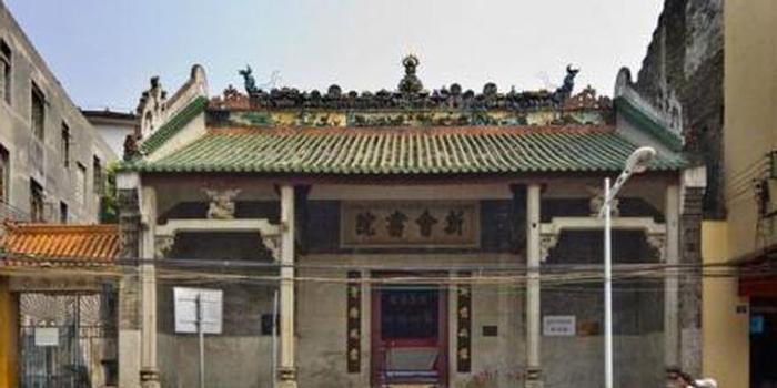 先从建于明嘉靖七年(1528年)的敷文书院说起吧.