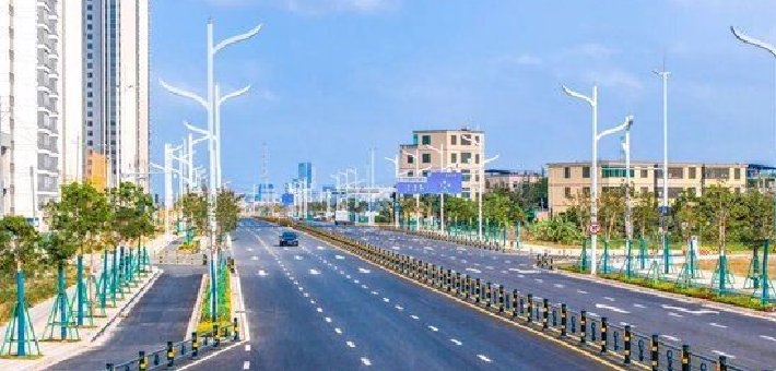 海口江东新区府越路建成通车