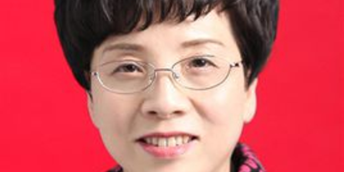 李金萍拟提名为潜江市人大常委会主任候选人