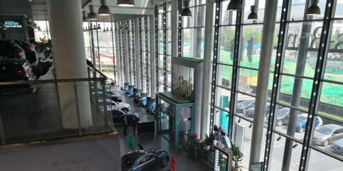 西安奔驰女车主维权事件进展:当事双方已达成