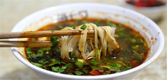关虎屯重口米线终于给你们找到了