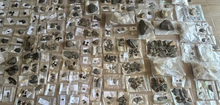 中肯考古队发现关键石叶制品