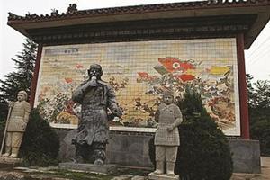 安徽寿县谢玄的塑像。