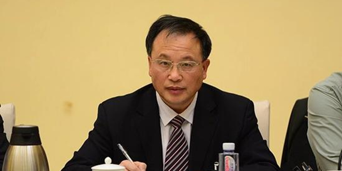 医疗丨看病难药价贵? 代表委员纷纷把脉开方