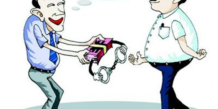 镇江句容市国税局原副局长一审获刑三年