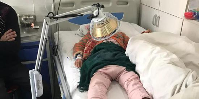 庆阳女童遭霸凌事件:女教师与家长说法陷入罗