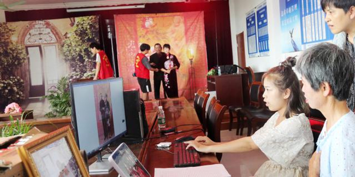 女子索要社保补贴遭遇离奇一幕:上班7年上错公