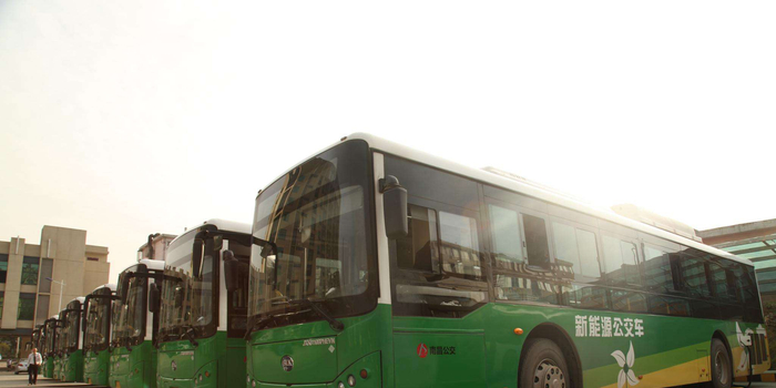 免费公交车新线路南昌 w700h350z1l10t10f1a.jpg