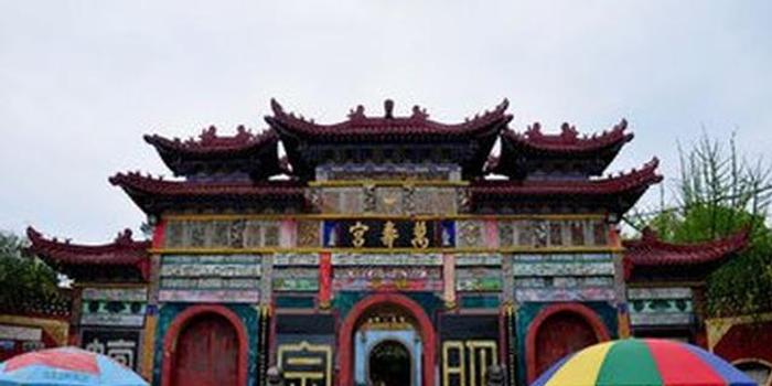 南昌万寿宫游玩攻略作文,南昌万寿宫游玩攻略