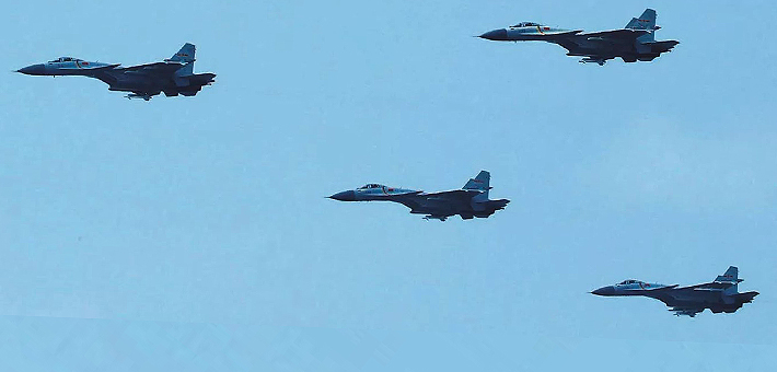 中国海军南海阅兵最精彩瞬间(动图）