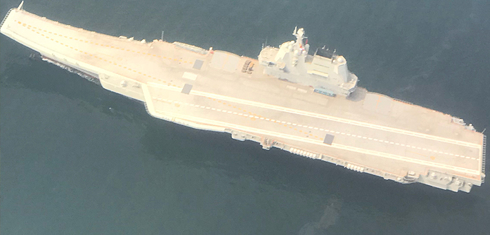 舰载机何时上舰?俯瞰国产航母海试