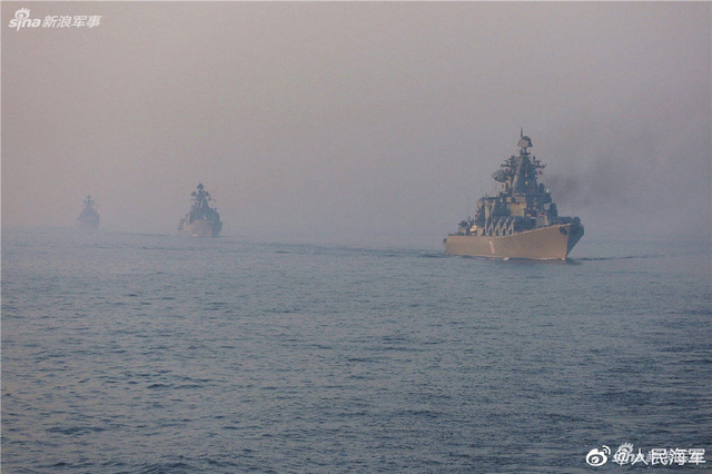 ֱ���ж����Ͼ��ݣ�˫���������л���ʵ��