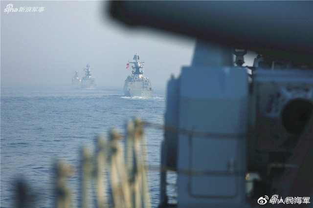 ֱ���ж����Ͼ��ݣ�˫���������л���ʵ��