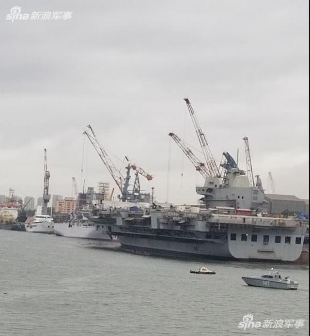 看看啥叫印度速度:印国产航母新照舰岛依旧光秃秃