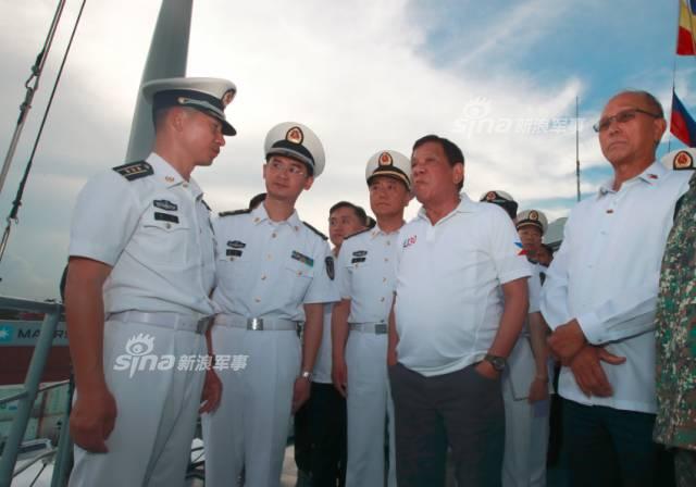 看了之后羡慕吧!杜特尔特参观解放军052C军舰