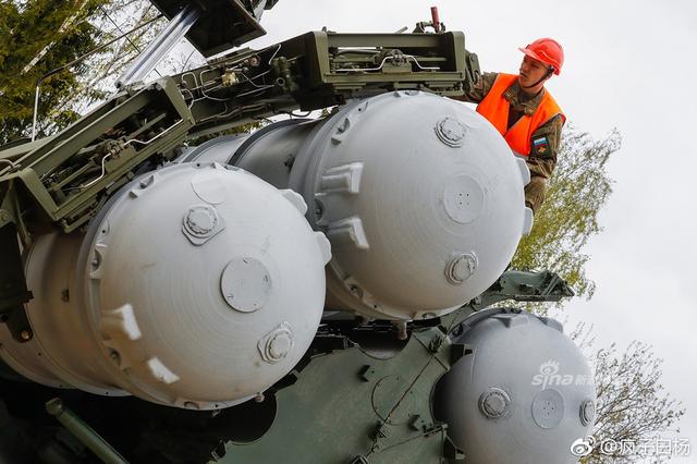 何时给中国发货?俄罗斯S400防空导弹紧急演练
