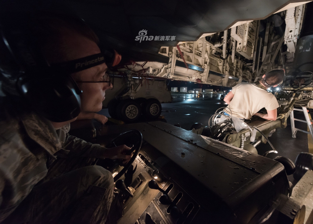 û�±���Ϲ���ƣ����վ�B2��ը����פ�����������