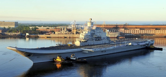 ����ȥ������ӡ����Ψһ��ĸ����������в������