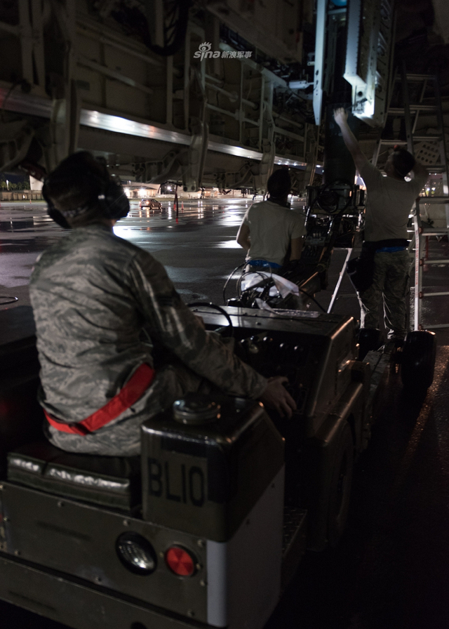 û�±���Ϲ���ƣ����վ�B2��ը����פ�����������