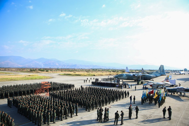 ����ץ��ǹ���ӣ�ί��������ͳ�Ӳ�װ����8�Ŀս�����