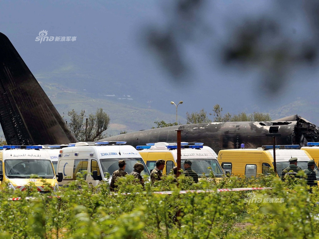 ���257�������������������������������׹��