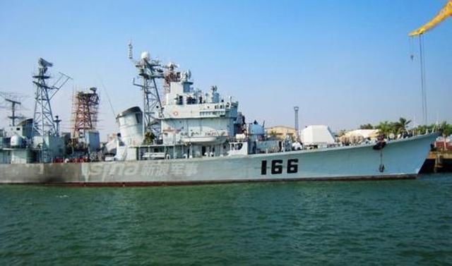 中国海军166珠海舰再上船台
