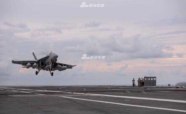 美国里根号航母将巡航南海 俄却称其舰体有故障