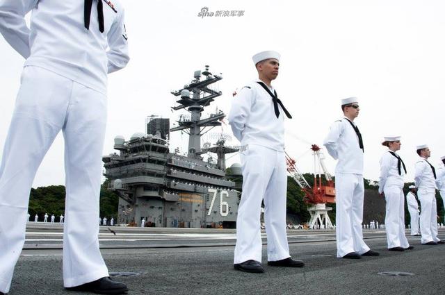 美国里根号航母将巡航南海 俄却称其舰体有故障