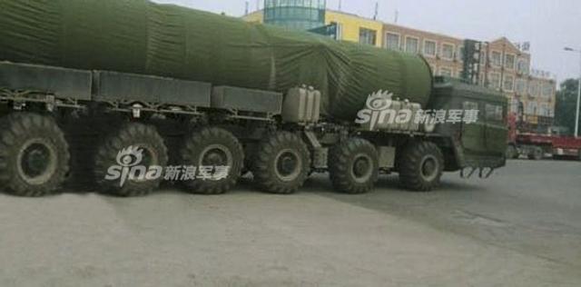 中国新型东风31AG导弹现身朱日和:将亮相阅兵