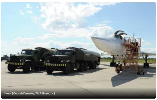 俄军后方战略空军基地再次遇袭 乌军是怎么做到的？
