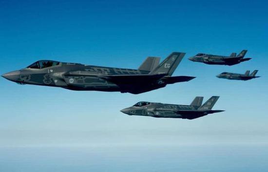 F35