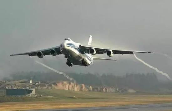 安124