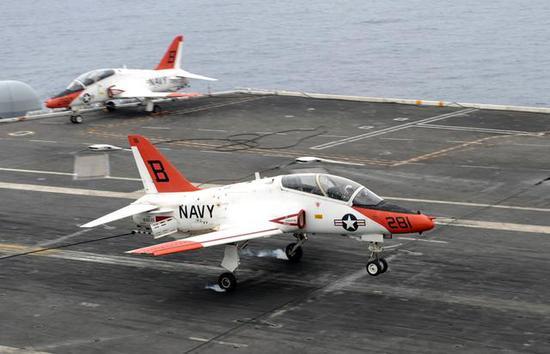 图片:T-45“苍鹰”