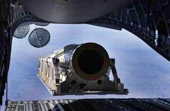 美国用C-17空投发射“弹道导弹靶弹”,有关技术可以快速转化为实弹。