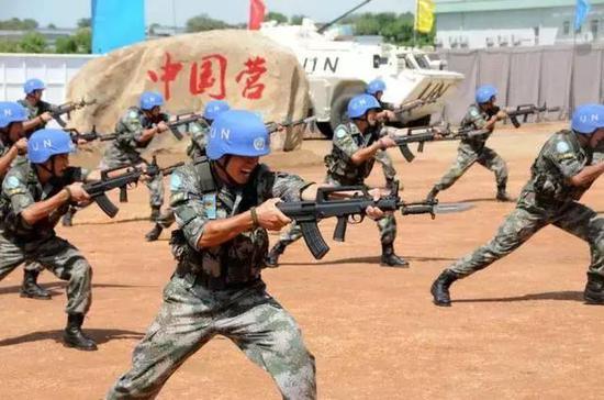 图片:为维和战士提供更加好的装备,是国内兵工企业的己任。