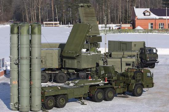 全套S-400防空系统
