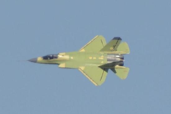 图片:FC-31二号原型机,迷彩派 图片
