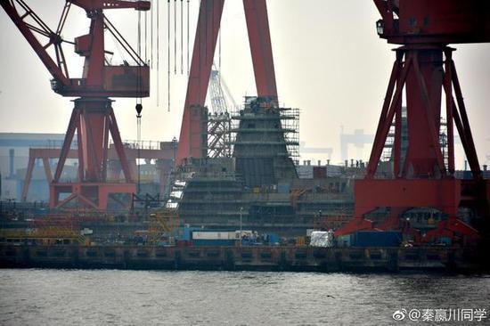 图片:中国正在两船厂新建多艘055,感谢原作者