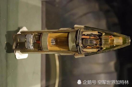 无线电近炸引信展品
