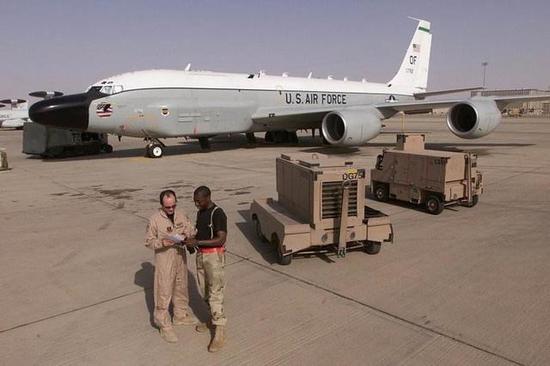 RC135