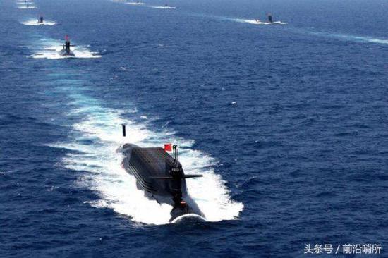 中国潜艇大阅兵