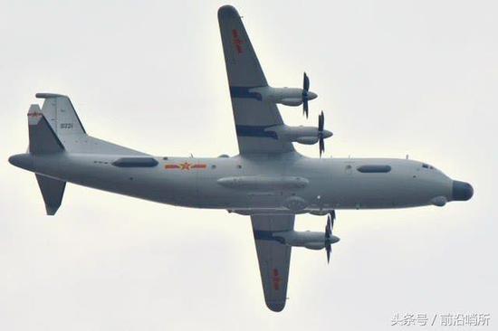 高新8号电子侦察机
