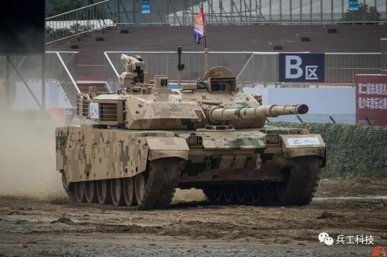 图注:VT-4是中国近年来推向国际市场上的高端坦克