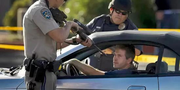 美军新导弹可模仿飞机雷达信号 凭空模拟数十