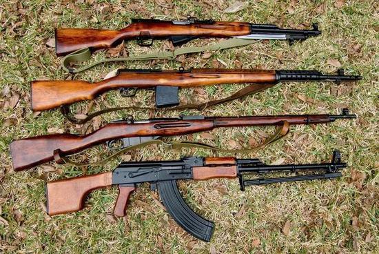 ▲SKS、SVT-40、莫辛纳甘、RPK