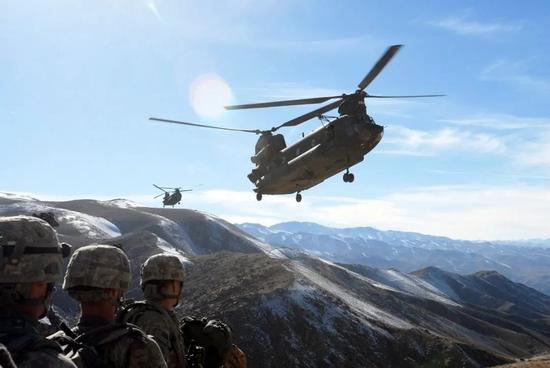 黑鹰直升机或被淘汰 旋翼机会取代现有军用直升机吗