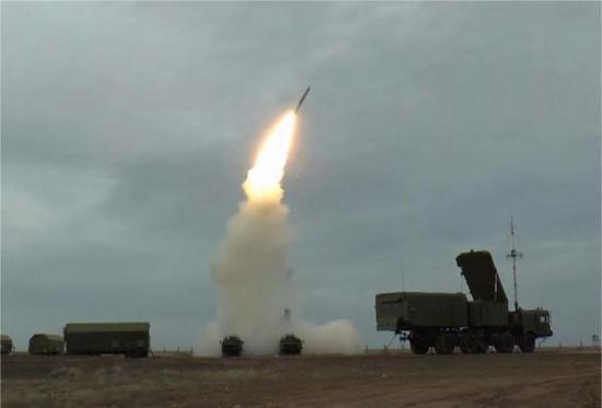 S-400进行反导拦截测试